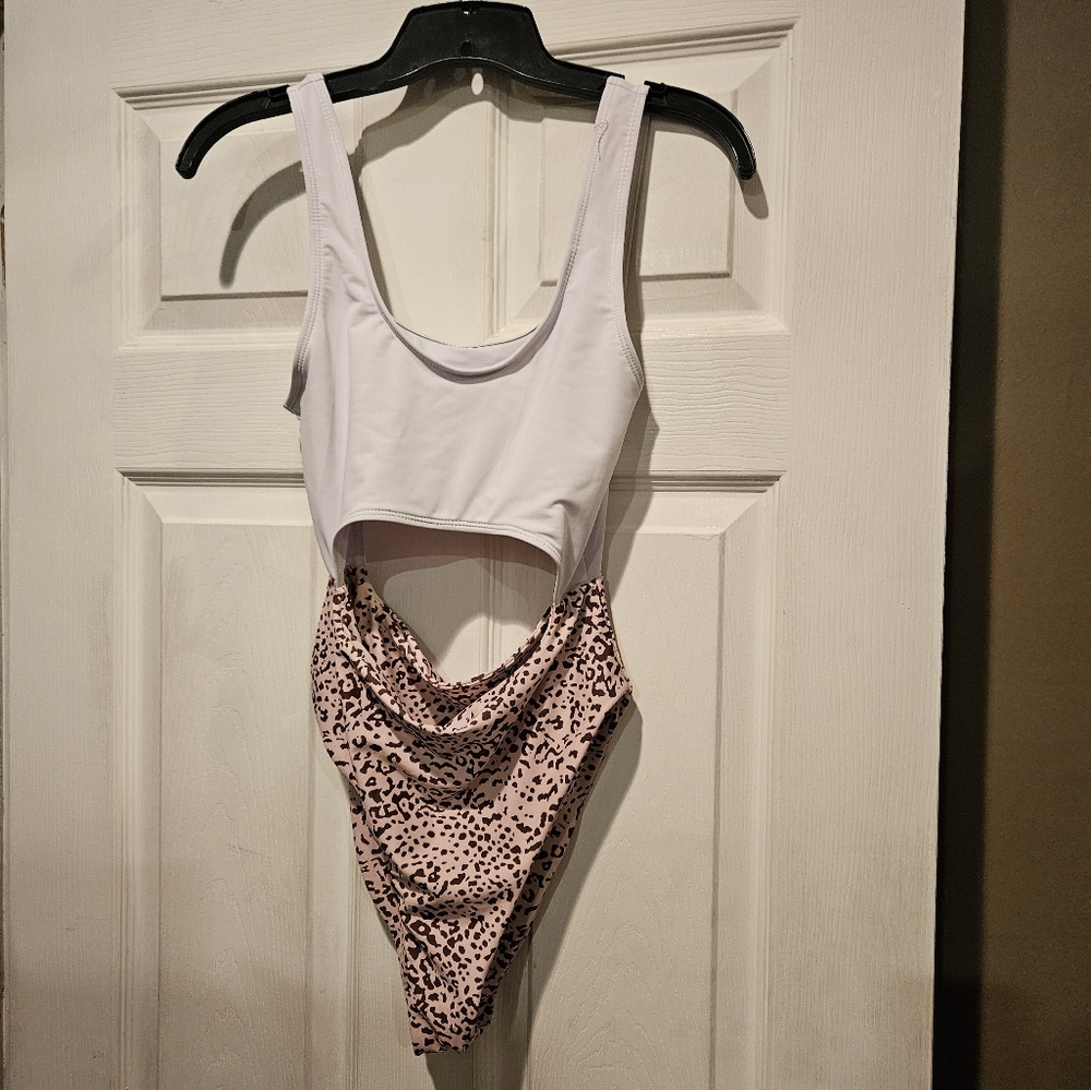 SHEIN BATHING SUIT